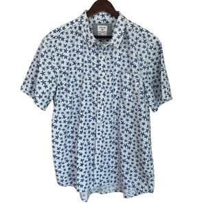 Quiksilver Blue and White Floral Modern Fit Button Up Shirt - XL